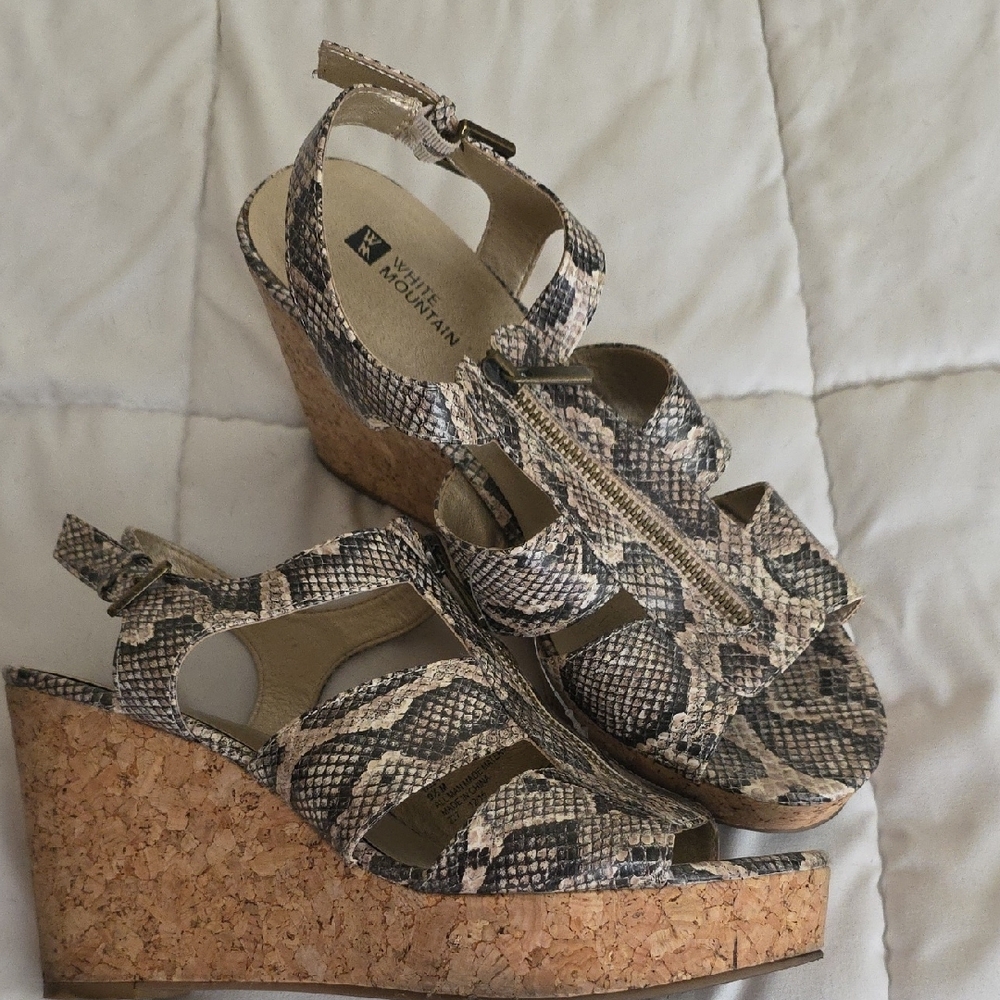 White Mountain Snake Print Cork Wedge Sandals Size 9.5